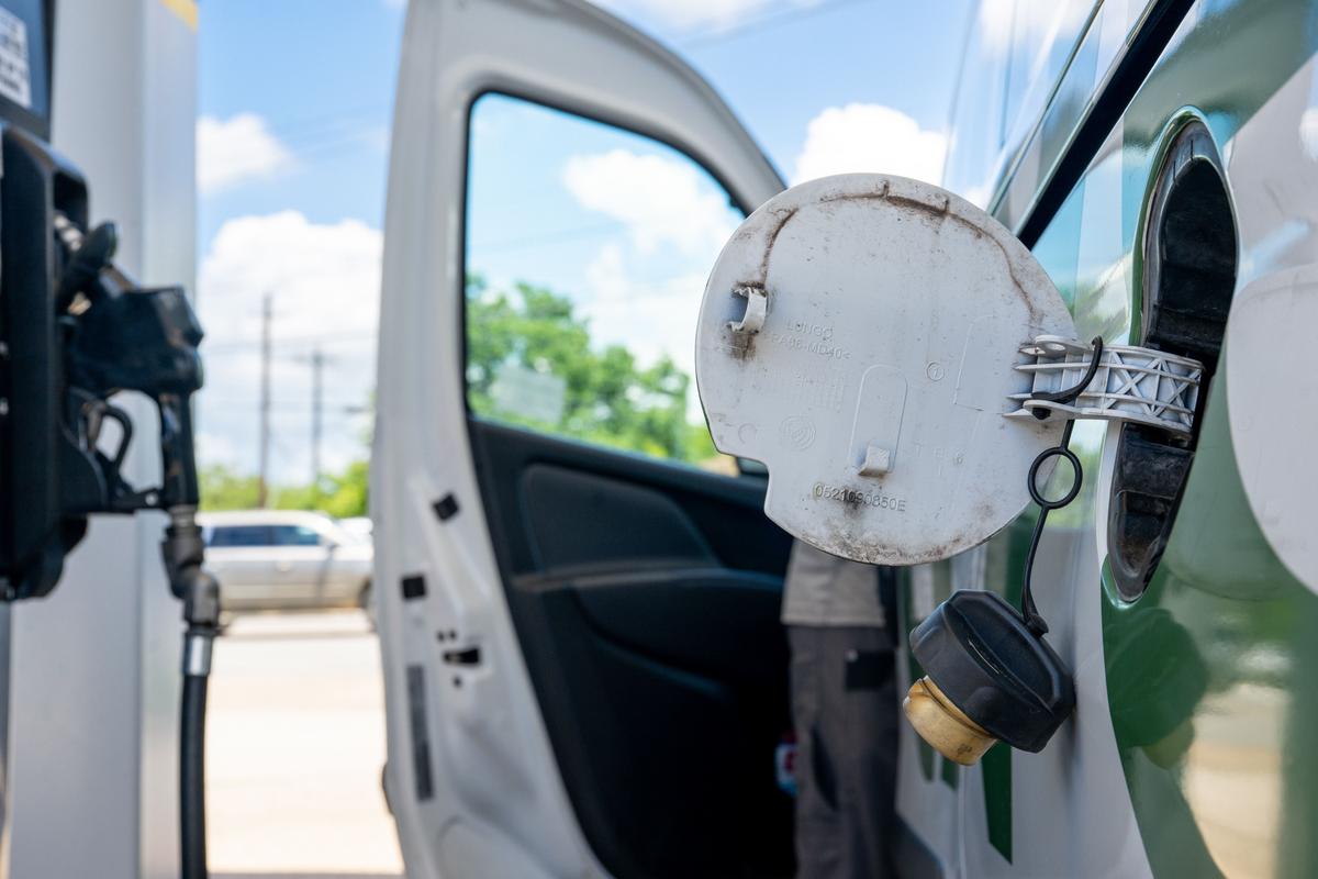 Texas Gas Prices Barely Budge but Many Cities See Big Drops