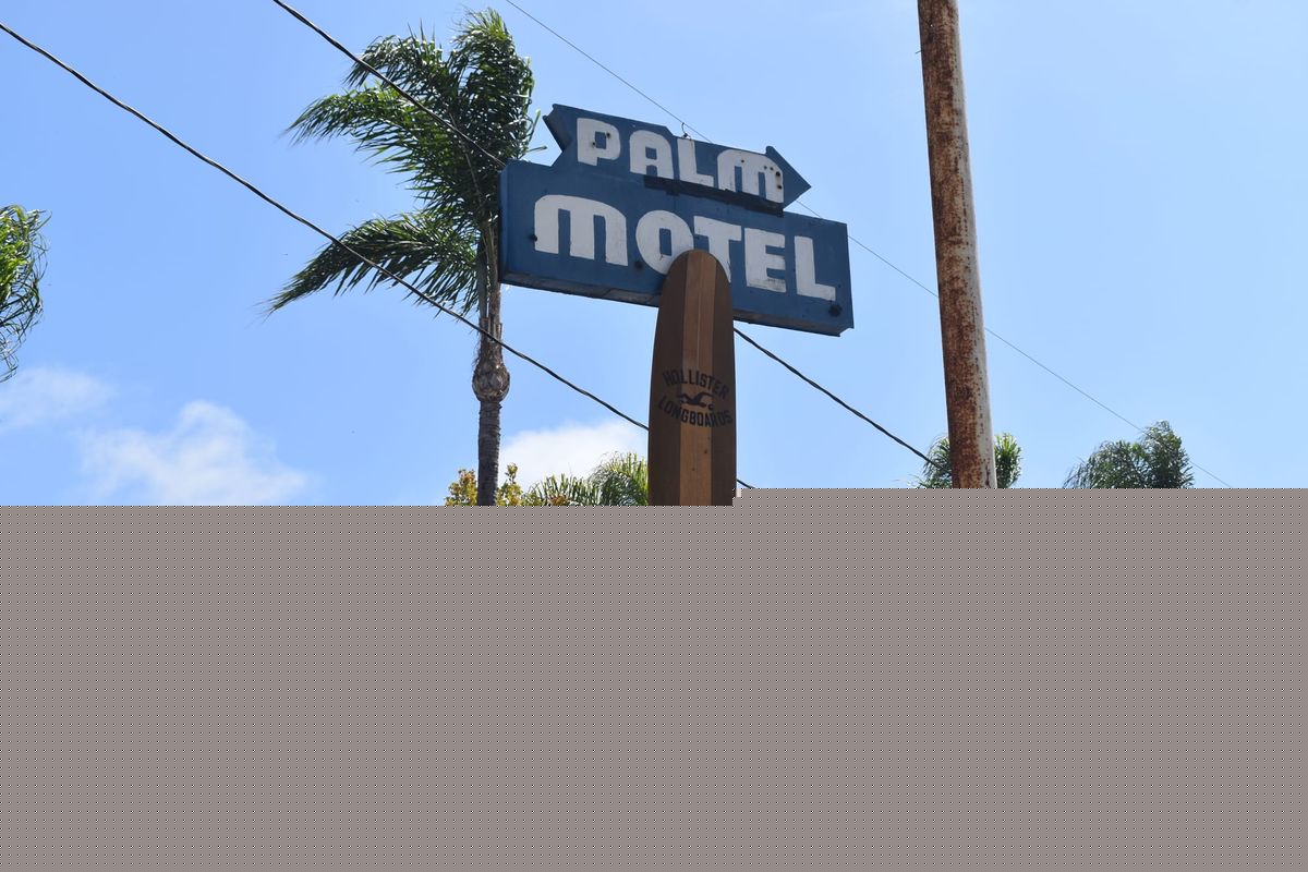 City pursues homeless services at Palm Motel while voting to delay closure of downtown shelter
