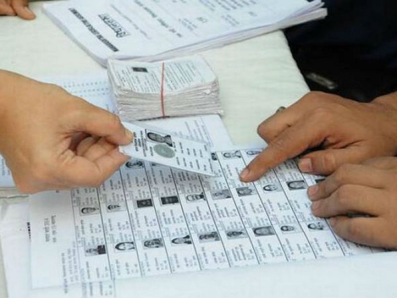 Bihar Electoral Roll: 65 Lakh Voters Marked Absent, Shifted or Dead