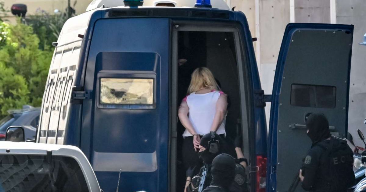 Marfin: Προσωρινά κρατούμενη η 46χρονη, αρνείται κάθε εμπλοκή στον φονικό εμπρησμό