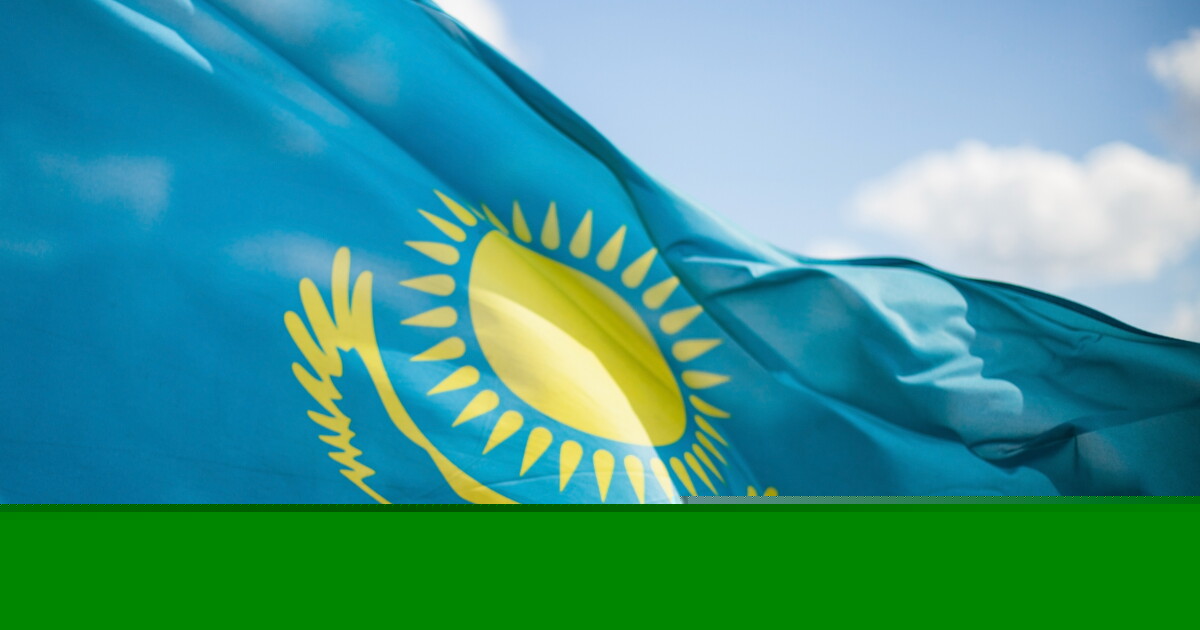 Despite Risks, Investors Line Up in Kazakhstan
