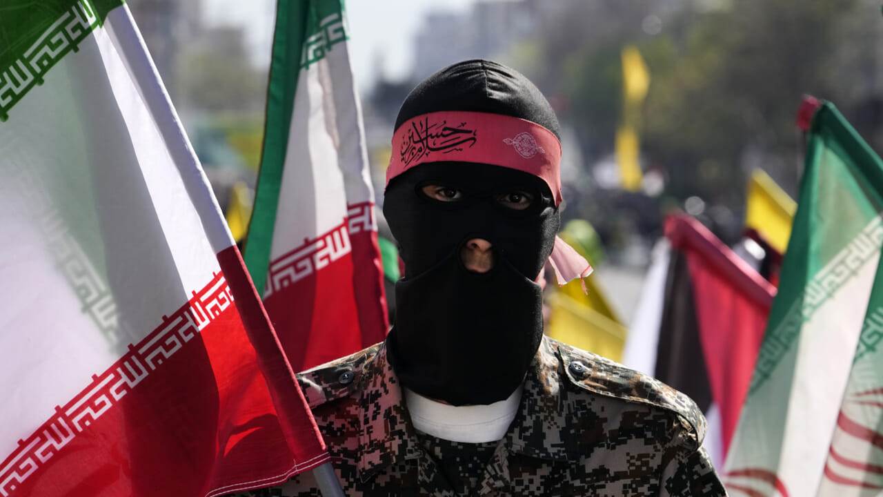 Pasdaran a Milano per le Olimpiadi, l'ambasciata dell'Iran smentisce. Intanto l'Ue li dichiara terroristi