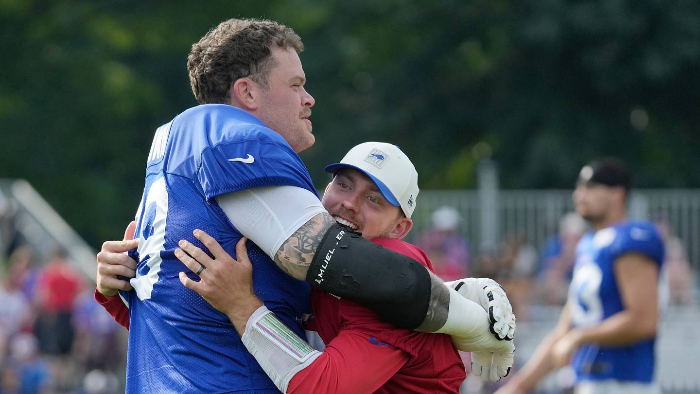 Spencer Brown Keeps Promise, Kisses Bills' GM Brandon Beane On Behalf of Teammate
