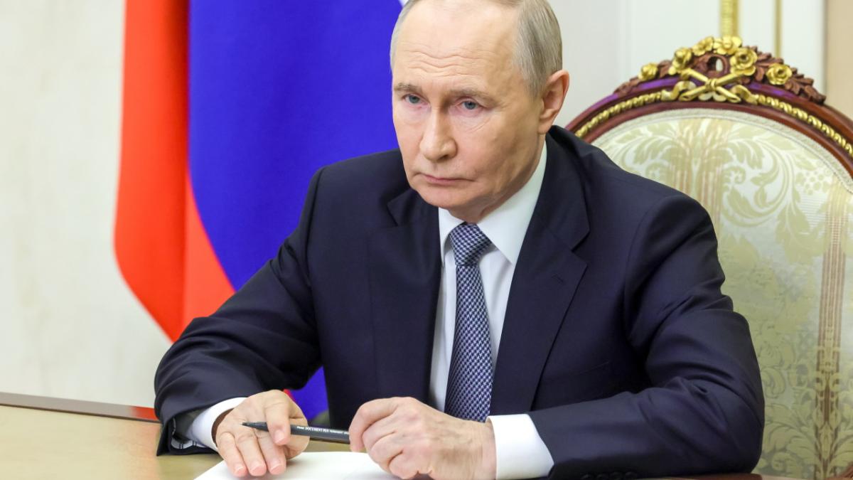 „Legea trădătorilor”, adoptată în Rusia. Cine este vizat de înghețarea conturilor bancare și a altor restricții