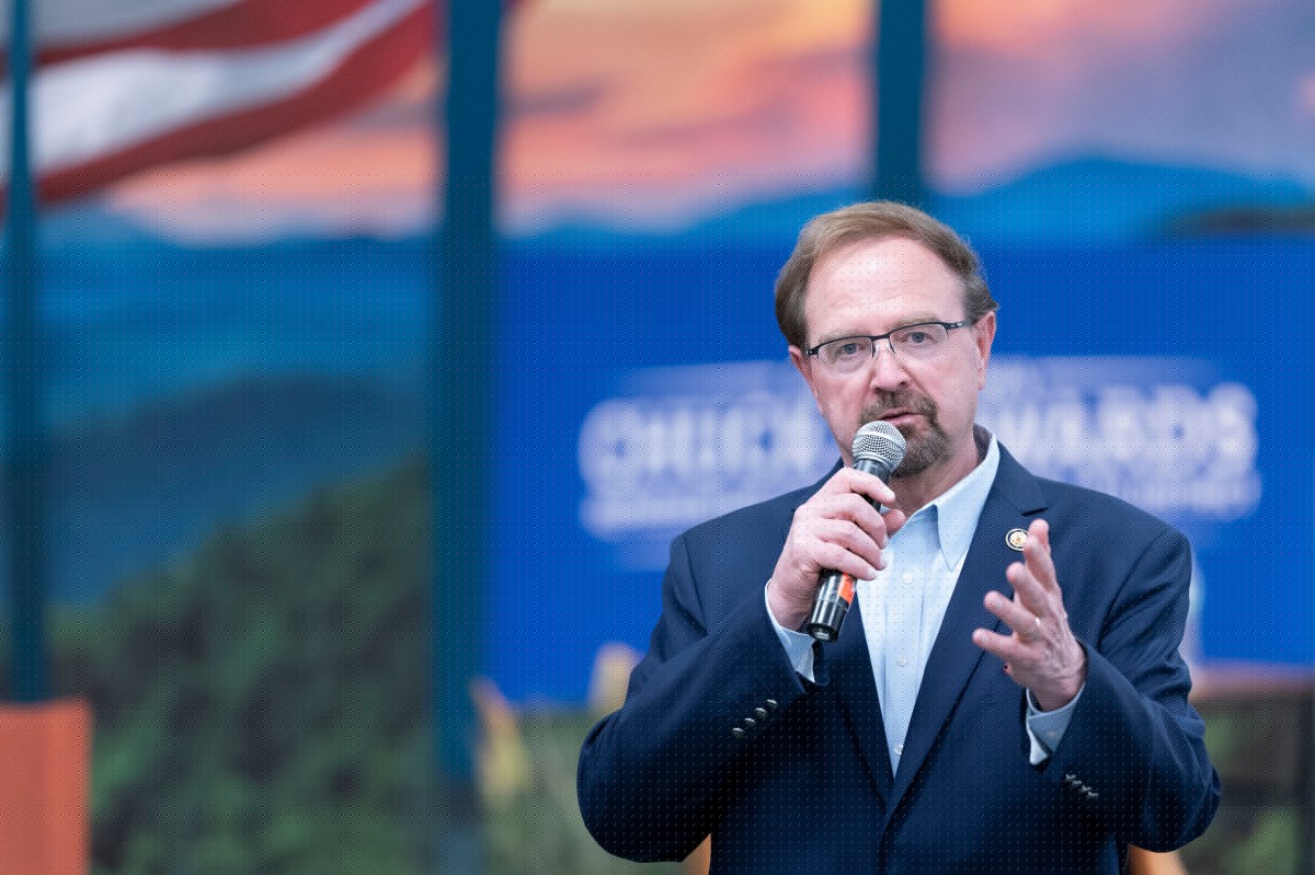 Chuck Edwards’ Chances of Losing to NC Democrat Amid House Censure Threat