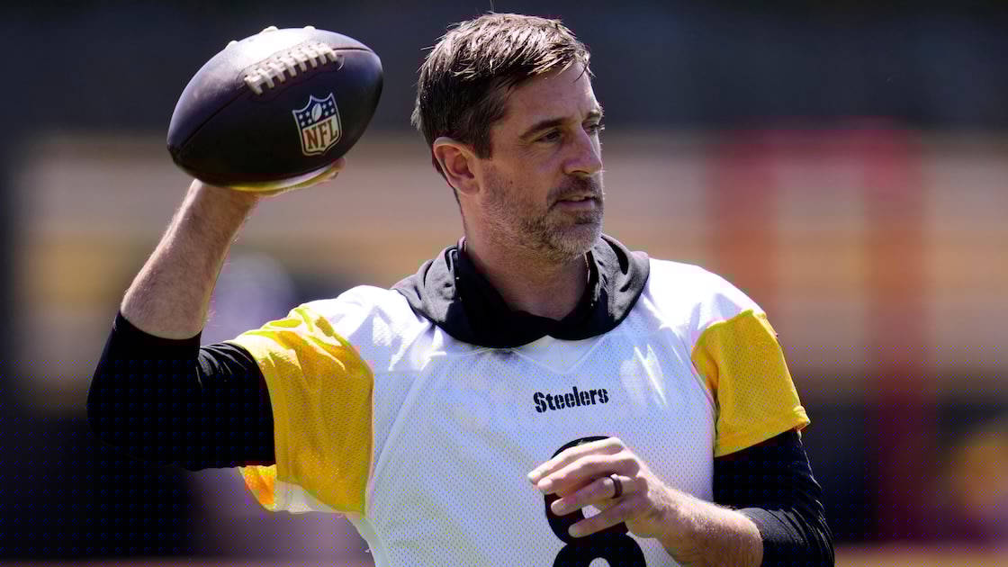 Aaron Rodgers Updates Stance on NFL Retirement in Video Ahead of Steelers Training Camp