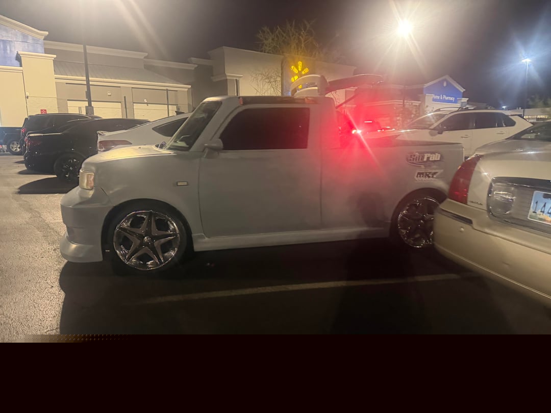 /r/Shitty_Car_Mods / Shitty Car Mods - Interesting...
