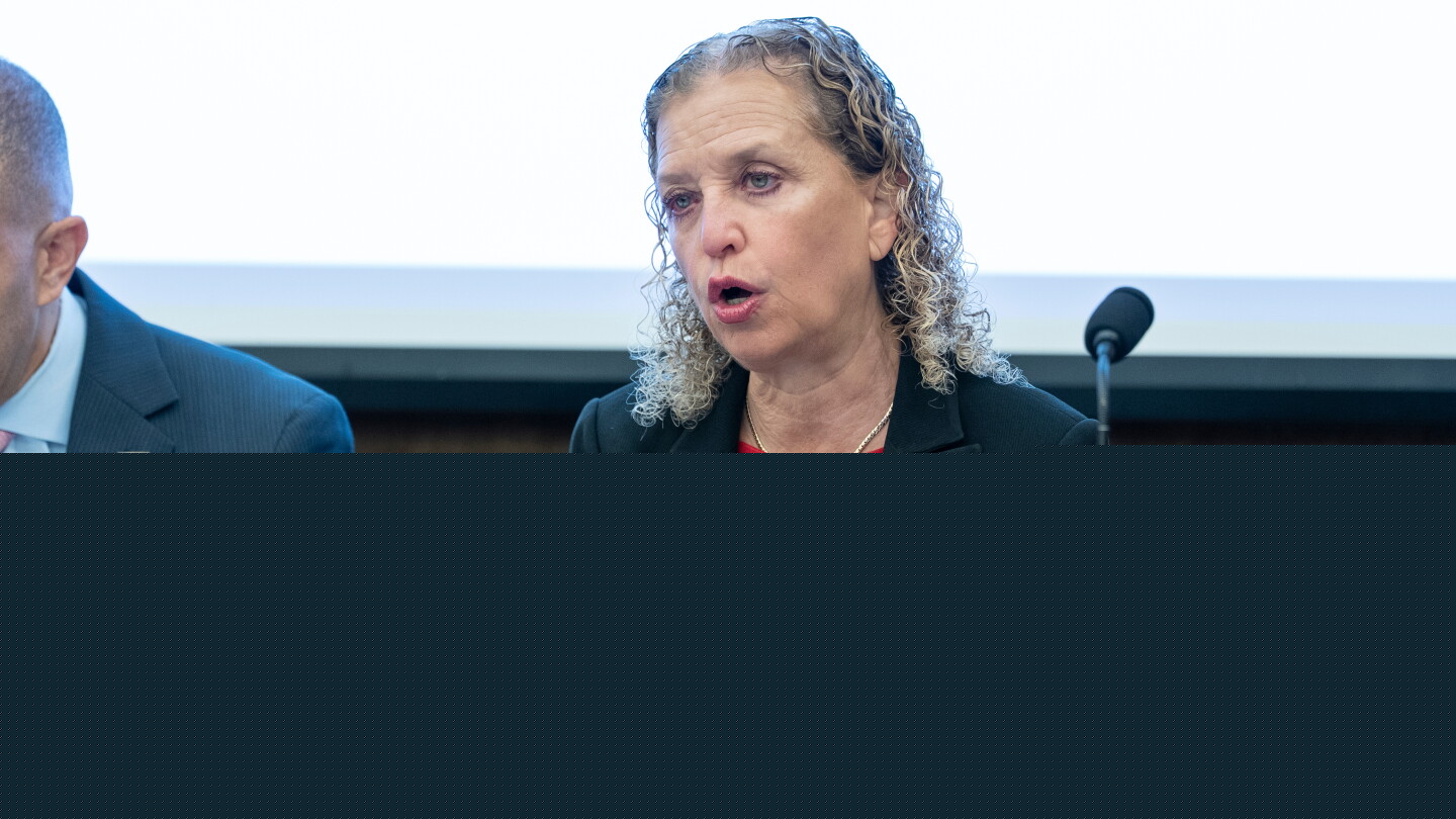 Debbie Wasserman Schultz’s Run Is Infuriating Black Democrats. She Might Win Anyway.