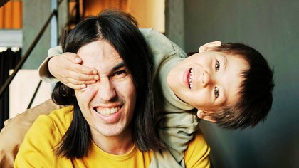 Kids Who Hear These 3 Promises From Their Parents Tend To Feel Safe For Life