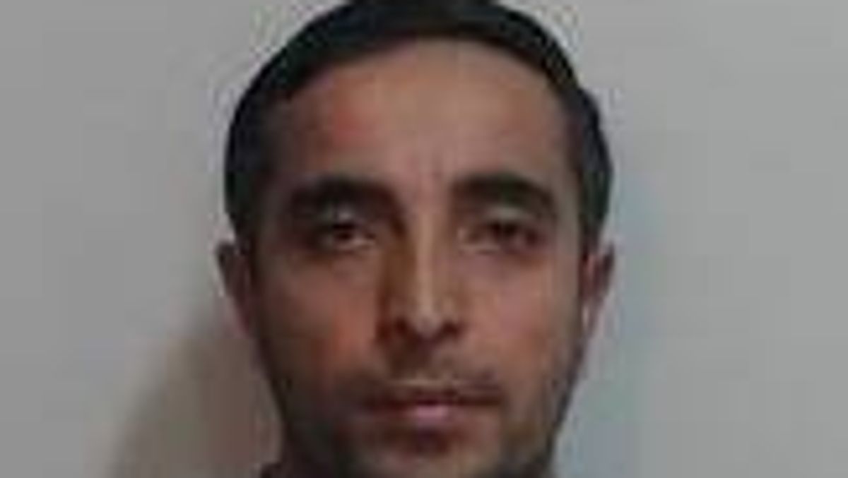 Edinburgh taxi driver raped teen he picked up on night out in 'crime of opportunism'