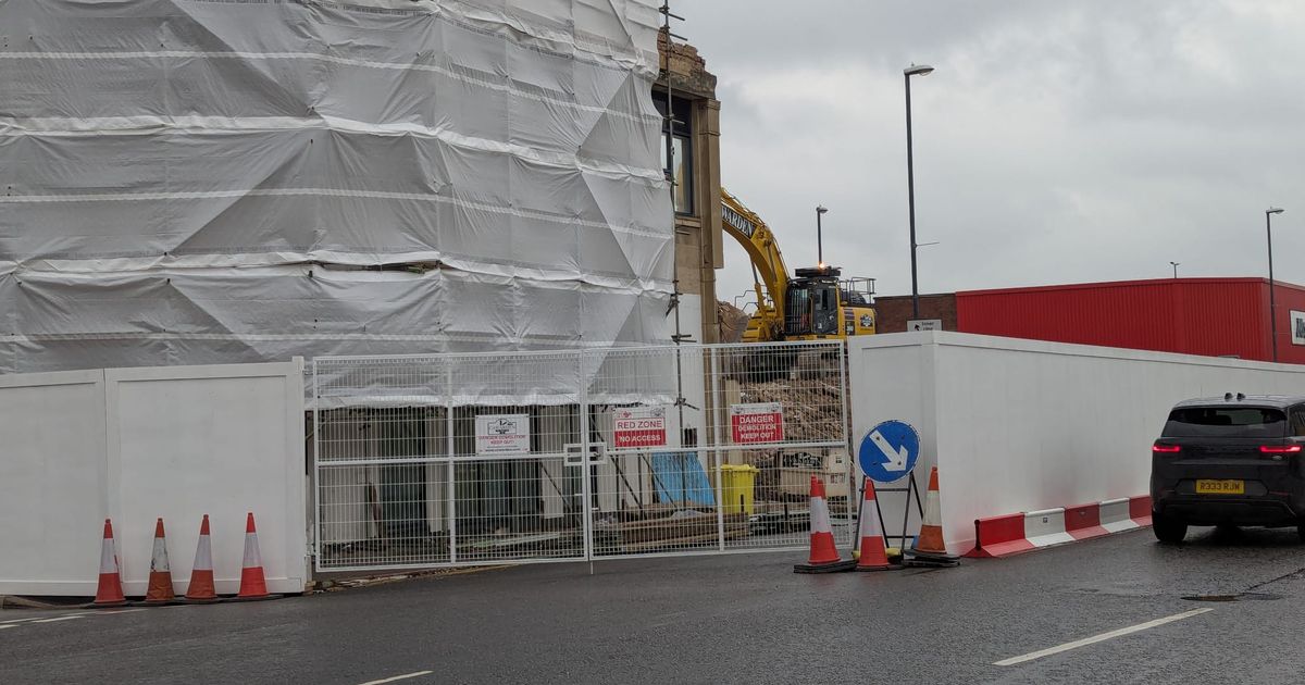 Controversial demolition of 'integral part of Derby’s identity' to boost flood defences