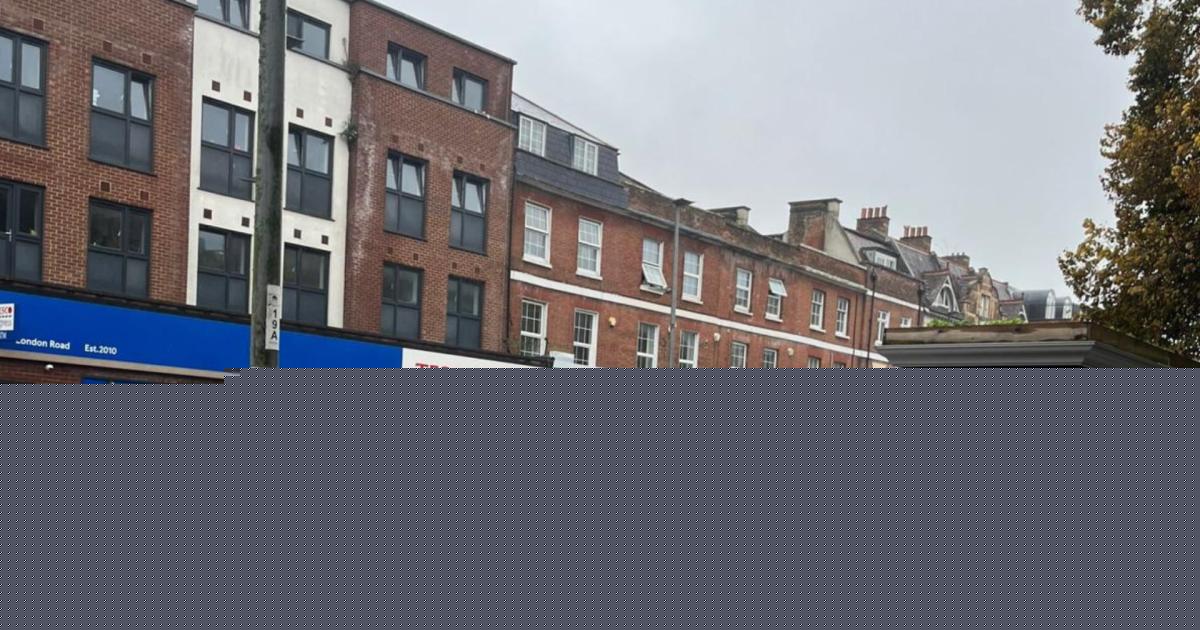 Teenage girl dealt with by police after woman assaulted on London Road