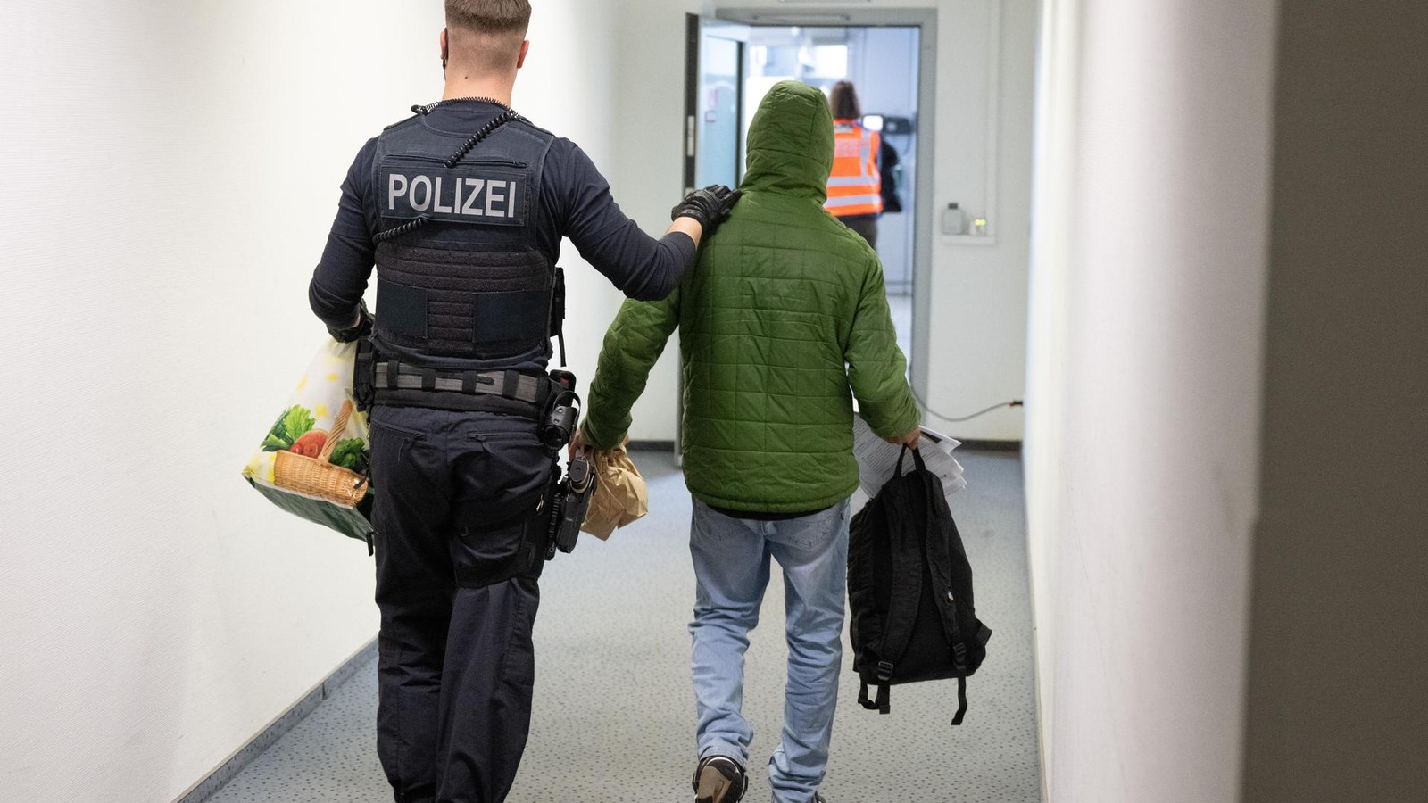 Berlin schiebt wieder deutlich mehr ab – Doch das könnte sich bald ändern