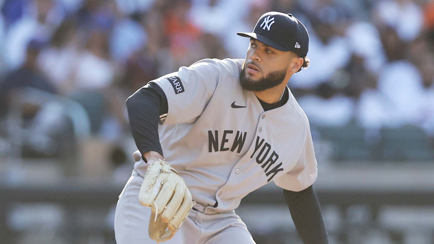 Yankees somehow get value for reliever they never should've kept in trade with Angels