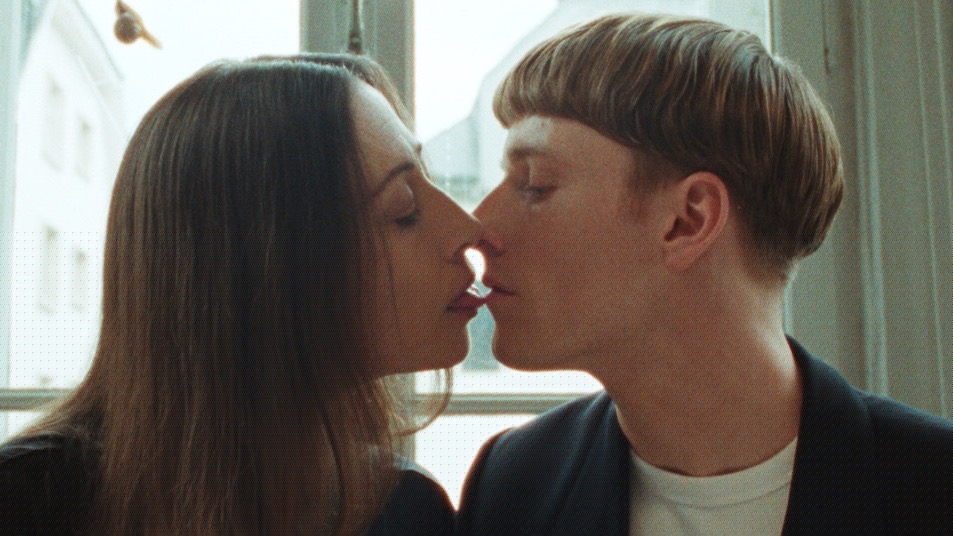 ‘Objet a’ Explores Desire and Control in an Age When We “Touch Flat Screens More Than Our Lover’s Skin”