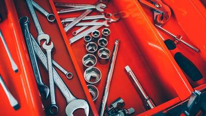 Massachusetts High School Launches Program in Aviation Mechanics