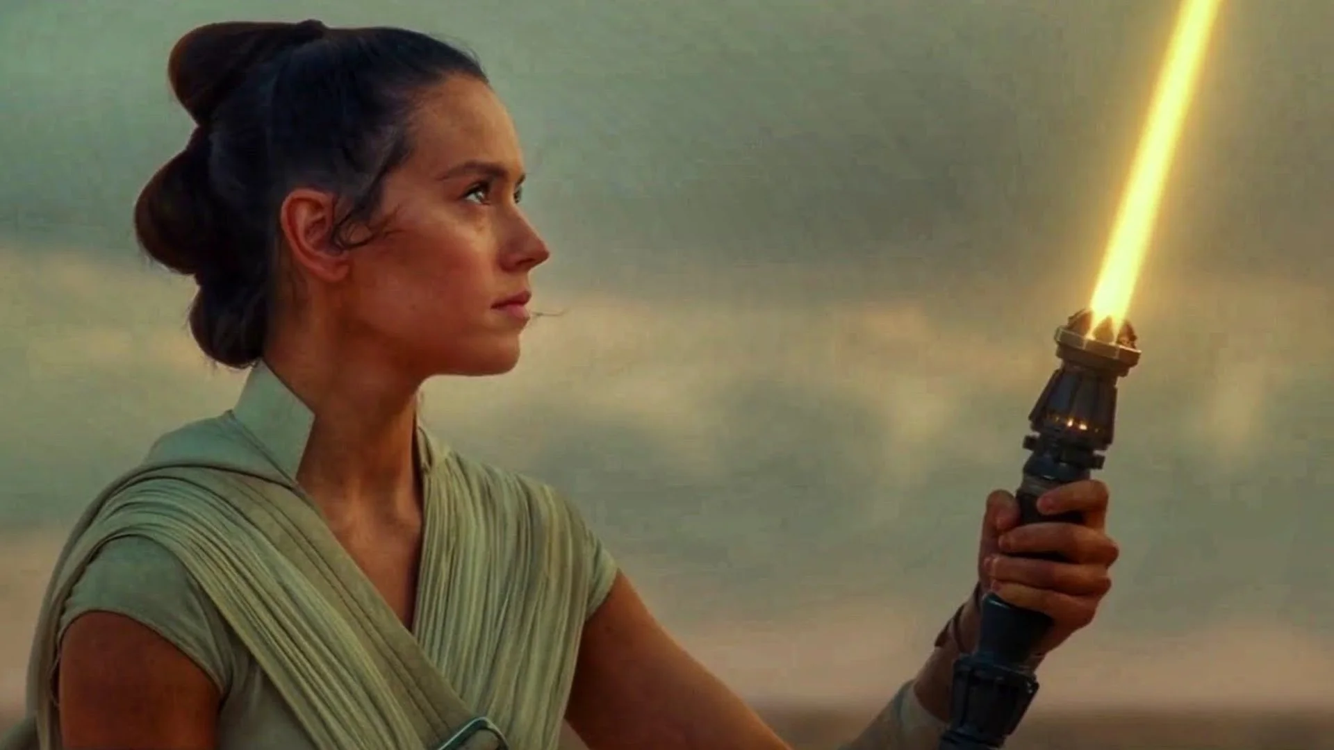 STAR WARS Officially Reveals Rey’s Radical Plan to Reinvent the Jedi Order