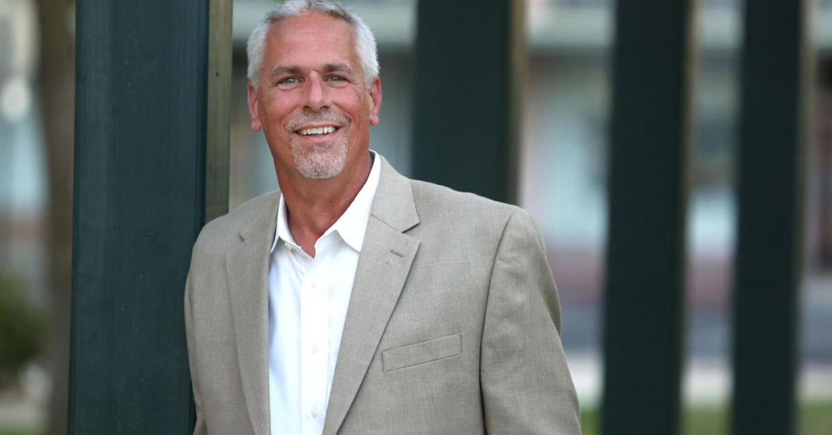 Hanford mayor won’t seek reelection, opening second City Council seat
