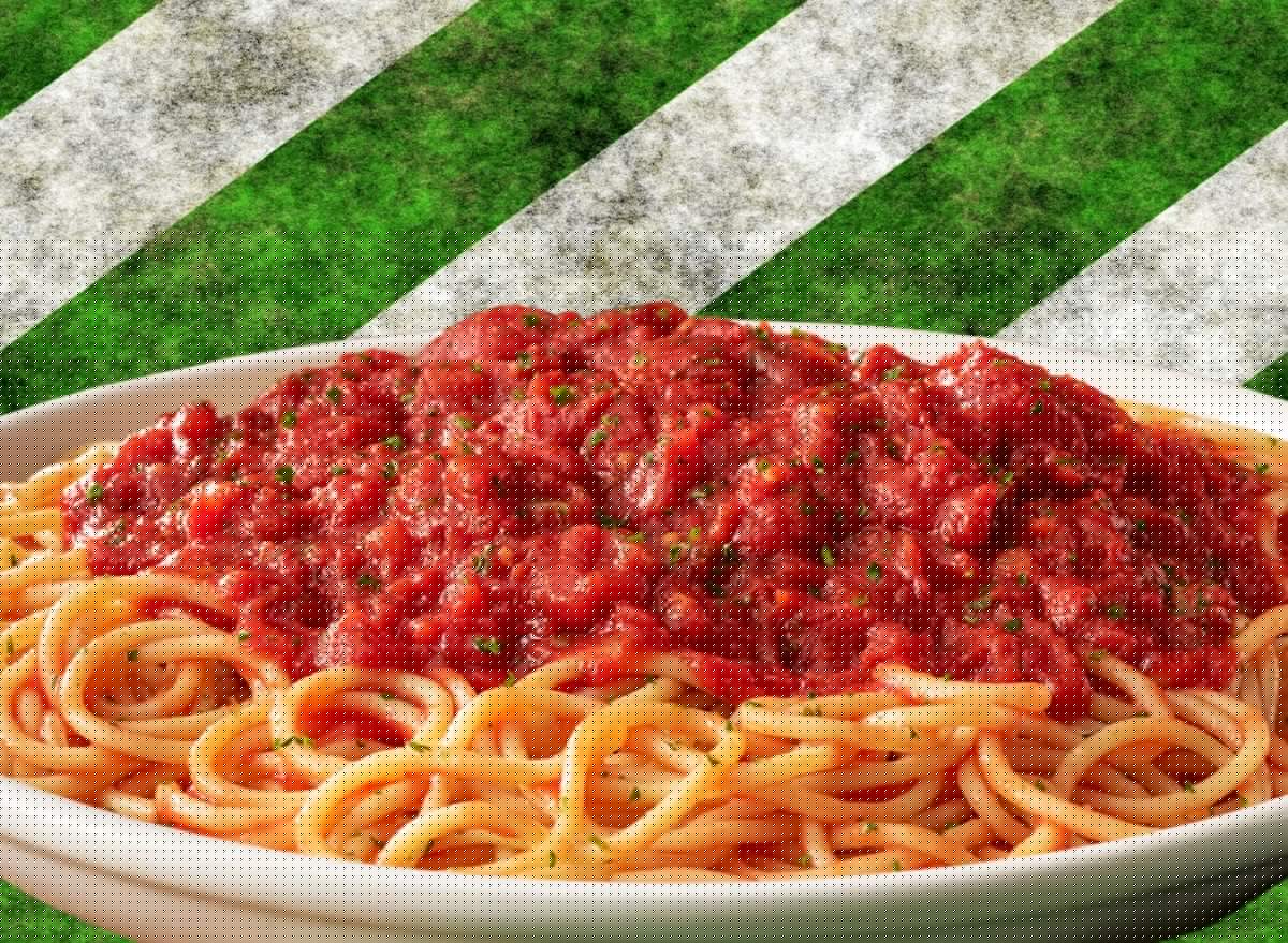 5 Restaurant Chains With the Best All-You-Can-Eat Pasta Deals, According to Diners