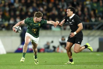 Rassie says crucial to ‘take a chance’ with different players in four Tests against All Blacks