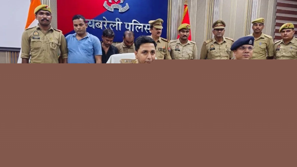 Five-member inter-district theft gang held after Raebareli encounter, 12.4 kg silver seized