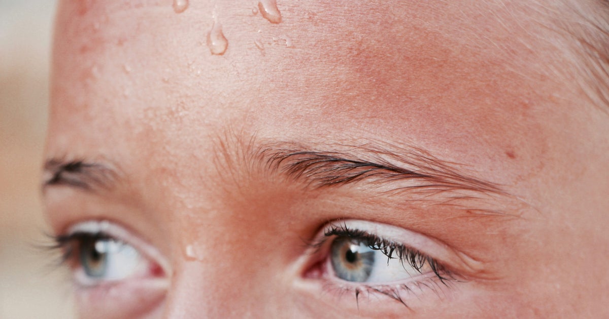 A Doctor Says 'Stress Sweat' Smells Different – Here's How To Spot It