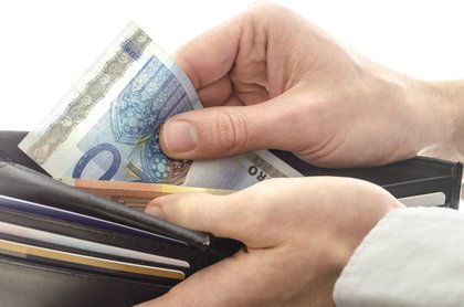 Nemačka privreda gubi 0,4% BDP-a zbog bolovanja radnika: Predlažu ovu reformu, mišljenja struke podeljena