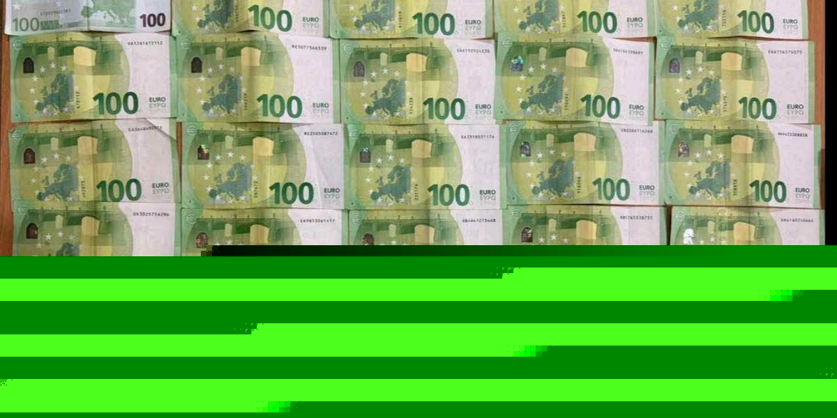 17-vjeçari gjen para dhe dokumente në Ferizaj, i dorëzon në polici