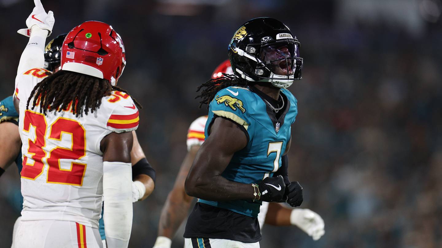 Three Splashy Wide Receiver Trades Chiefs Could Consider Making This Preseason