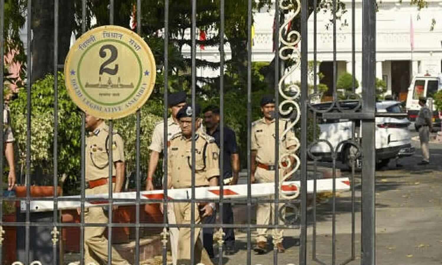 Court orders mental health assessment of accused on def plea