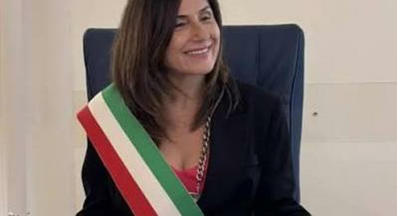 Ercolano, studio di avvocato in una propriet&agrave; dei Suarino. Il sindaco: &laquo;&Egrave; incensurato&raquo;