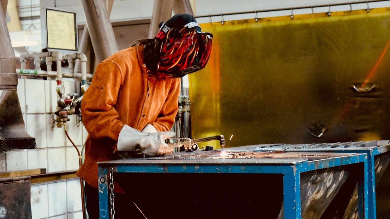 Closure of Manitoba Institute of Trades and Technology sparks political reaction