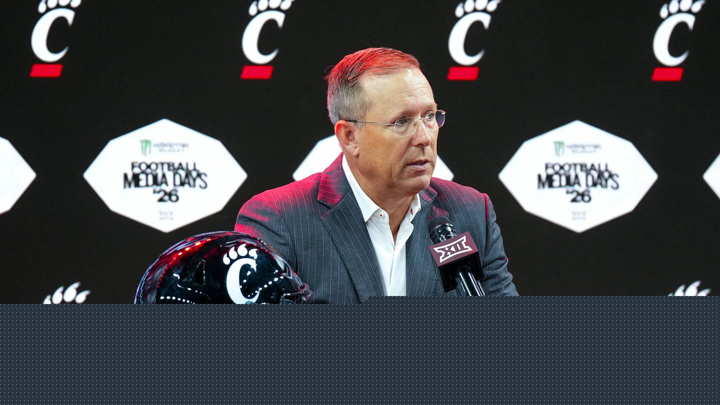 Cincinnati Bearcats Football 2026 Fall Camp Storylines