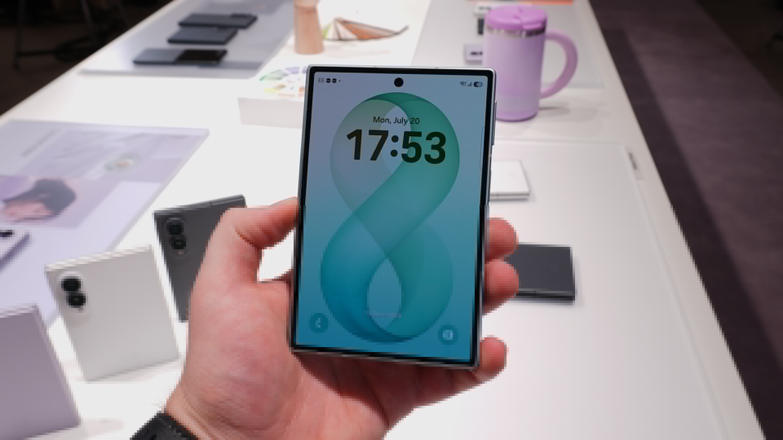 Galaxy Z Fold 8 may have overtaken the Z Fold 8 Ultra in pre-orders
