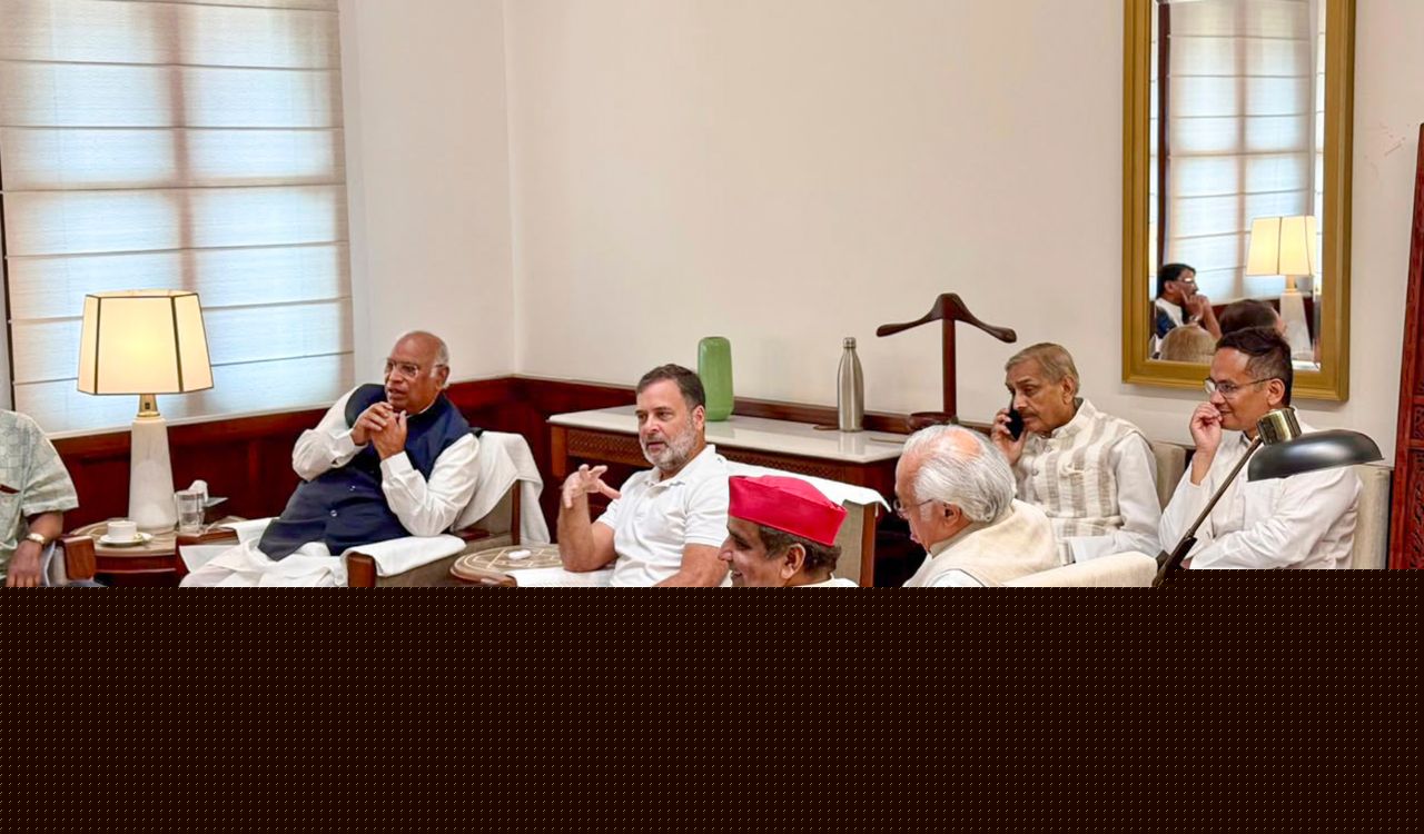 Kharge demands Amit Shah’s statement in Parliament on action against protesting students