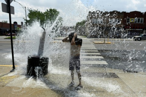 US had hottest month on record in July