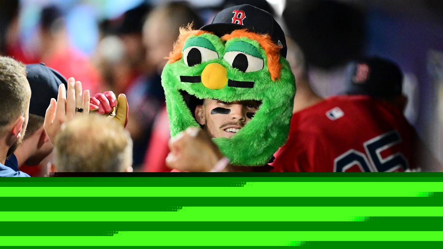 Boston radio hosts reassure Red Sox fans on playoff standing as AL Wild card heads up