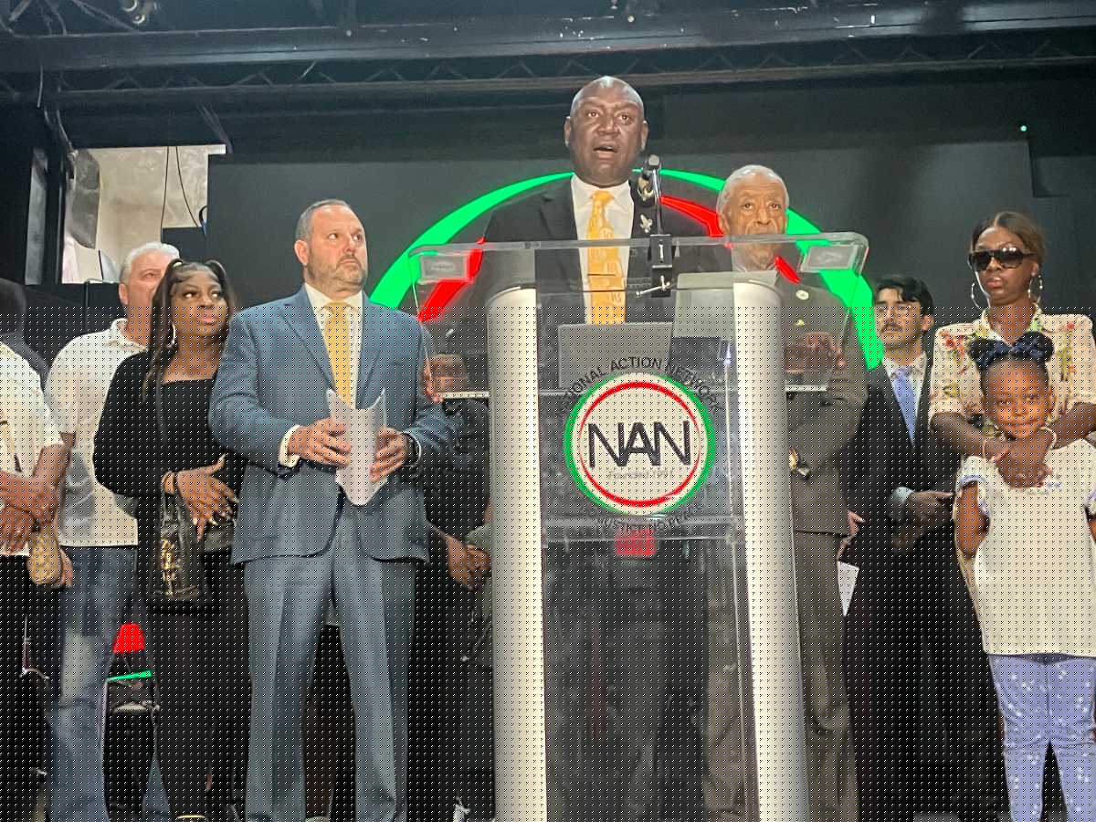 Victims of last year’s Harlem Legionnaires’ disease outbreak sue city for millions as sickness grips neighborhood again