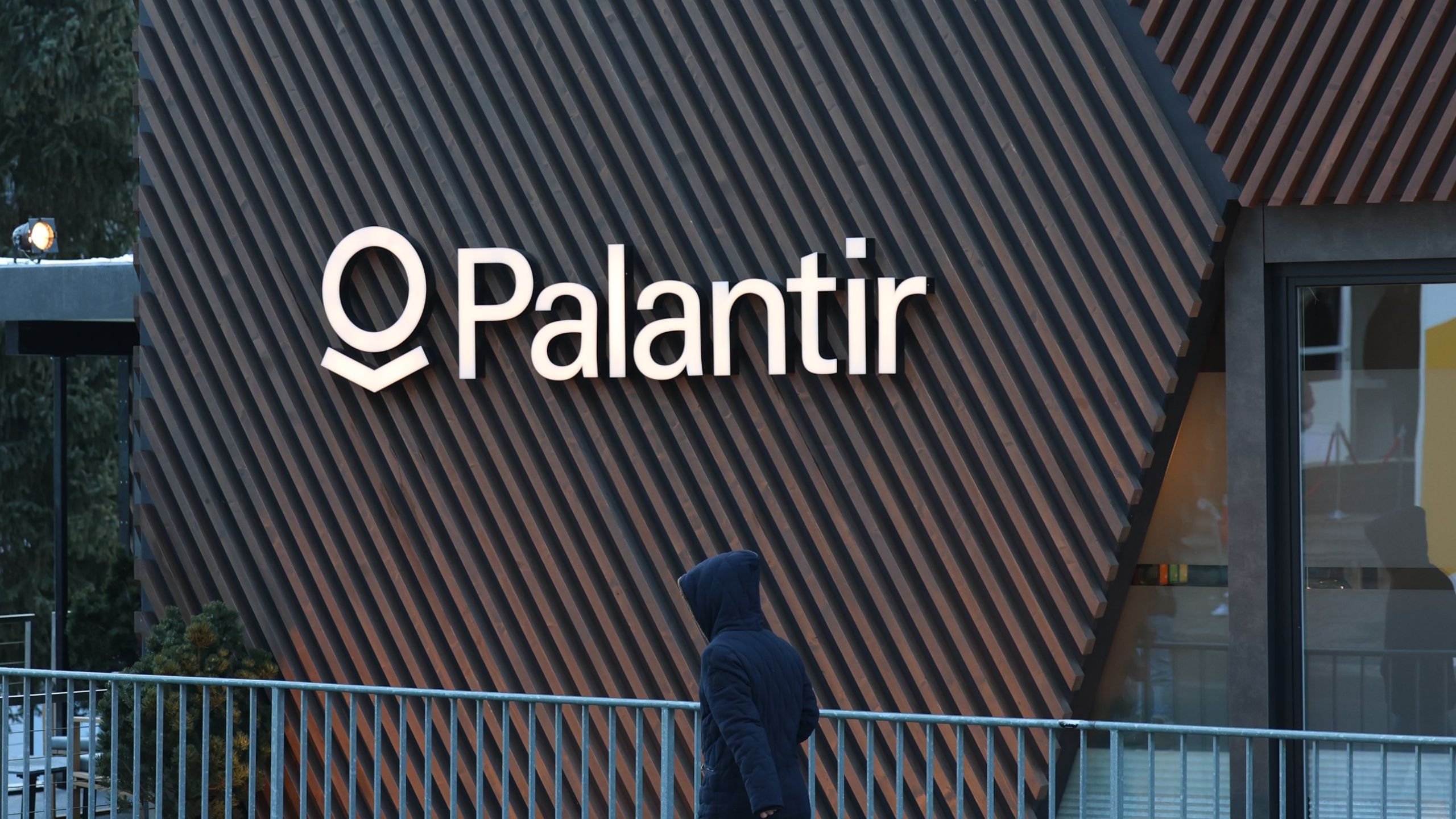 Palantir Staff Furious Over Company's Role with ICE After Minneapolis Shooting