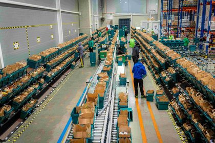 Adopția cumpărăturilor online accelerează: în 2025, Freshful a ajuns în una din șase case din București, cu o creștere de aproape 25% a numărului clienților