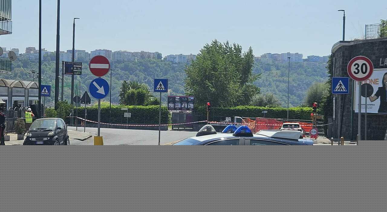 Forte di fuga di gas a Napoli, panico tra i residenti: chiusa al traffico via Consalvo a Fuorigrotta