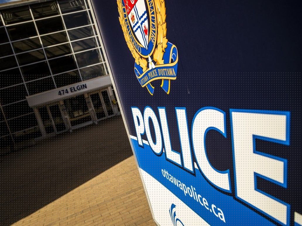 Two youths charged over stabbing in Nepean