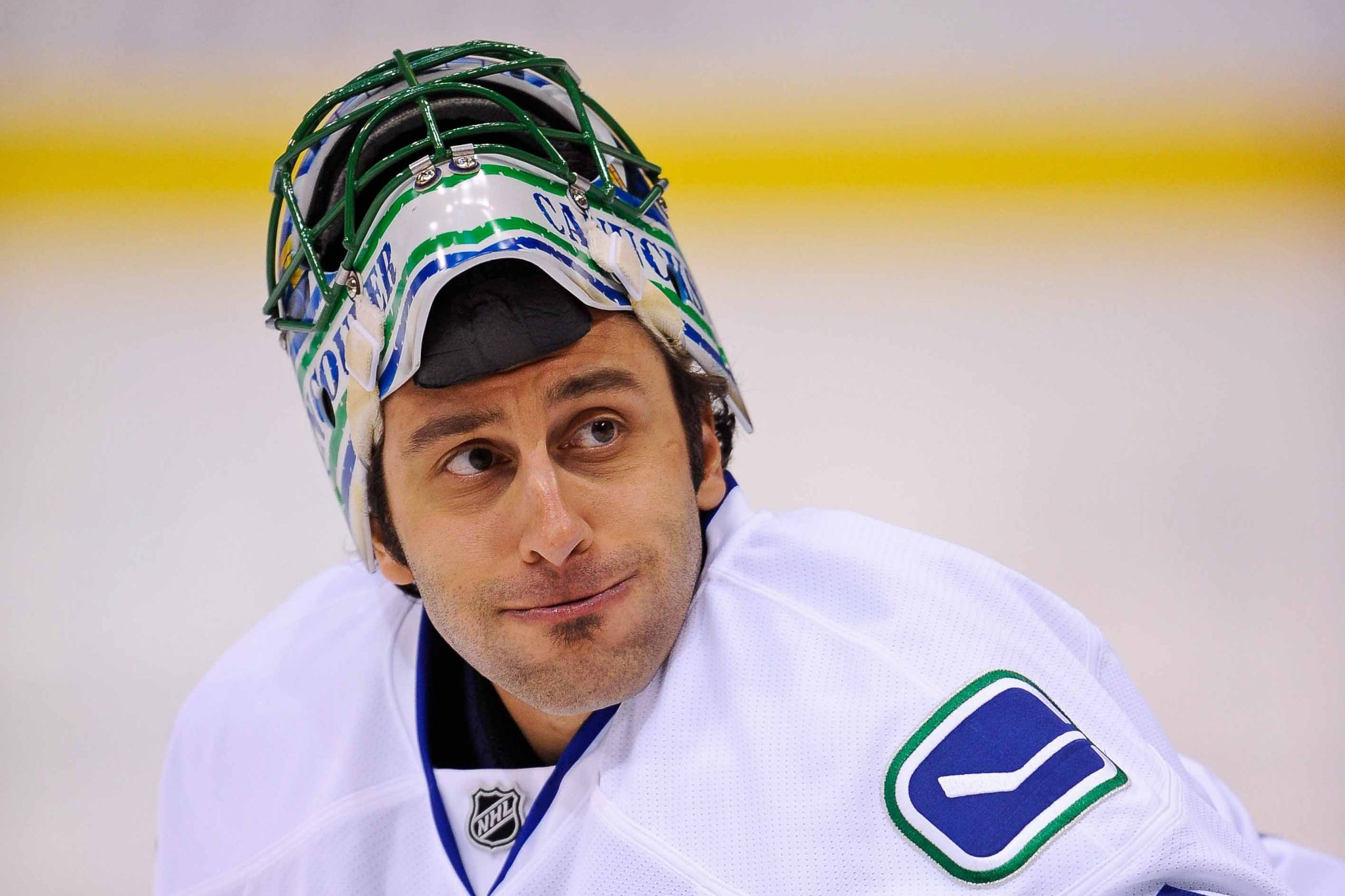 7 Vancouver Canucks trades that almost happened but didn't