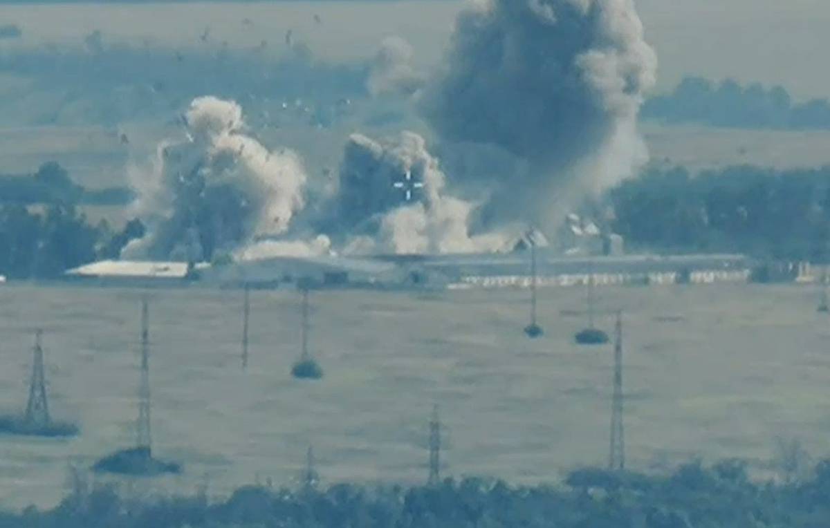 Russian Aerospace Forces strike Ukrainian targets in DPR, Kharkov, Sumy