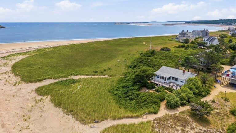 Home of the Week: Off a dirt road, this Maine beach house is a private getaway for $1m