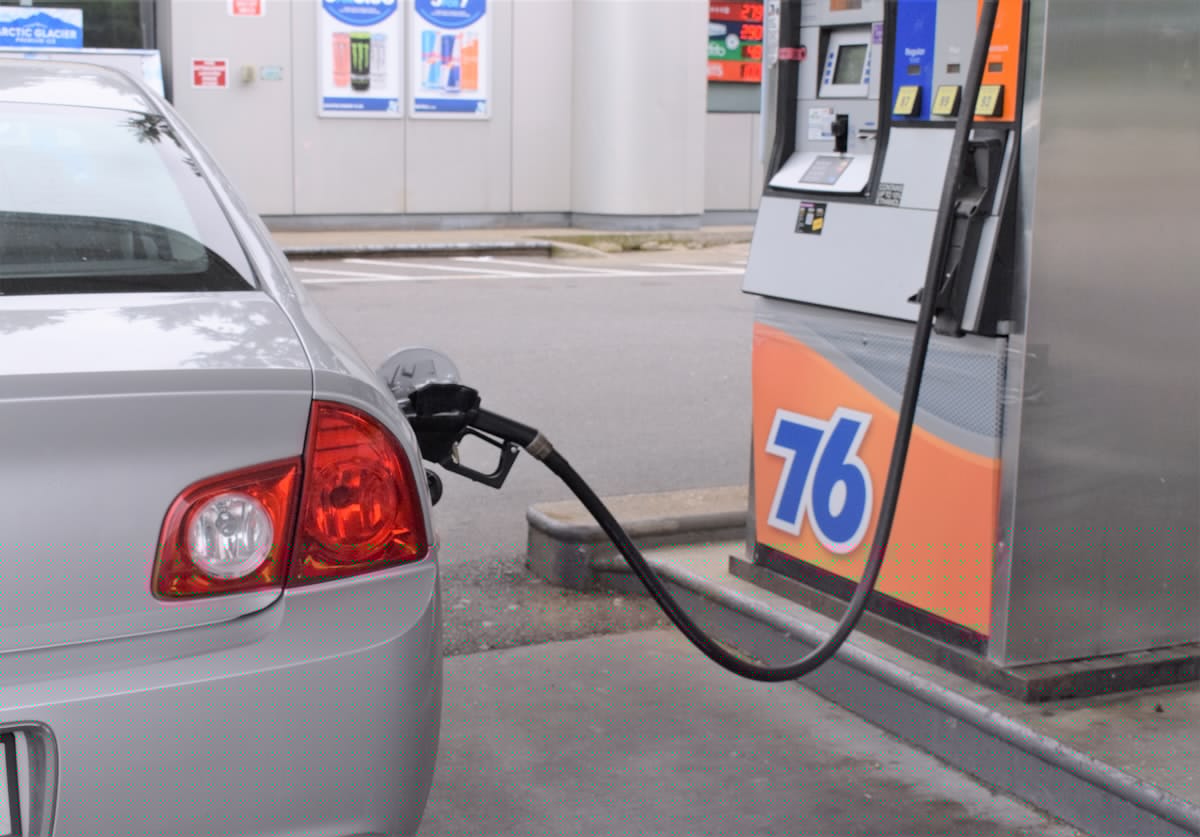 If NJ won’t pump gas, shouldn’t other self-serve be banned?
