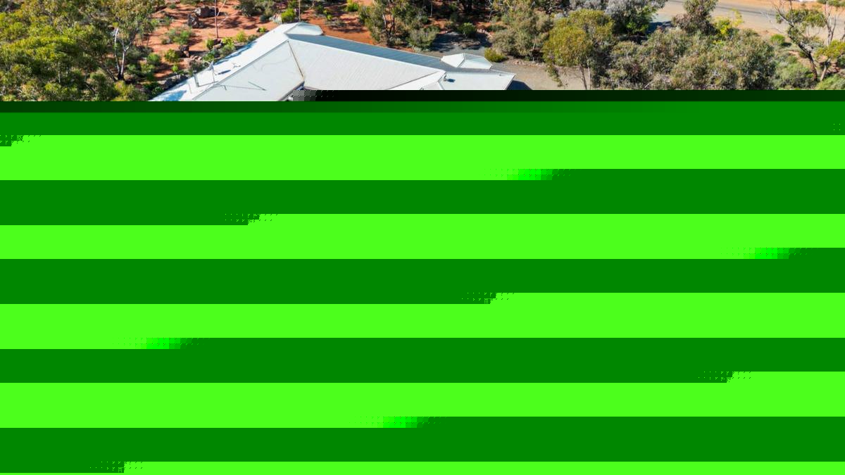 House That! A Kalgoorlie home that seem like an oasis in the desert is set to break price records, seeking offers from $3 million. While located five minutes from the centre of Kalgoorlie seems worlds away from the rough the rough and tumble town.