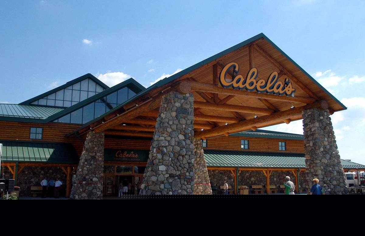 Wisconsin Man Flies Helicopter To Cabela’s, Says Drive Was ‘Too Long’