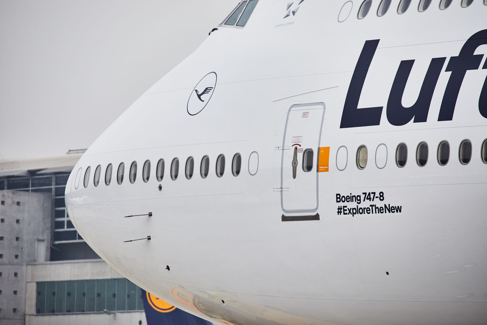 Boeing 747-8 von Lufthansa ungeplant im Kongo gelandet