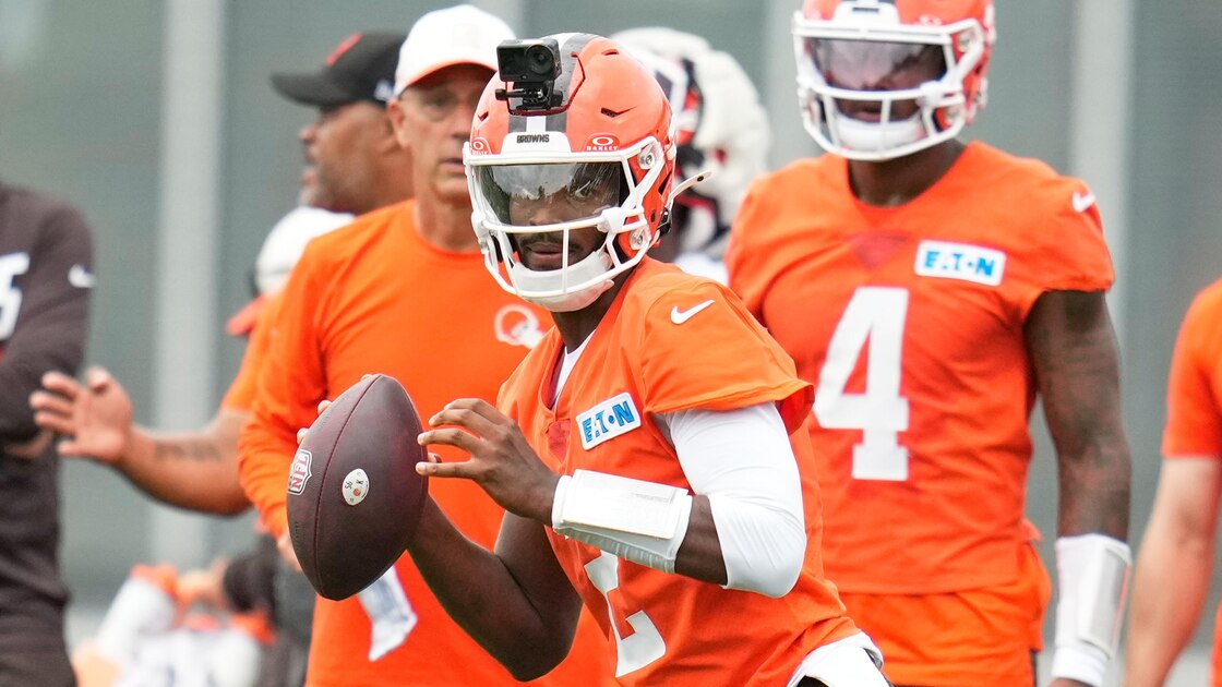 Browns' Monken Reveals What's 'Hard' for Shedeur Sanders Because He's 'Such a Playmaker'